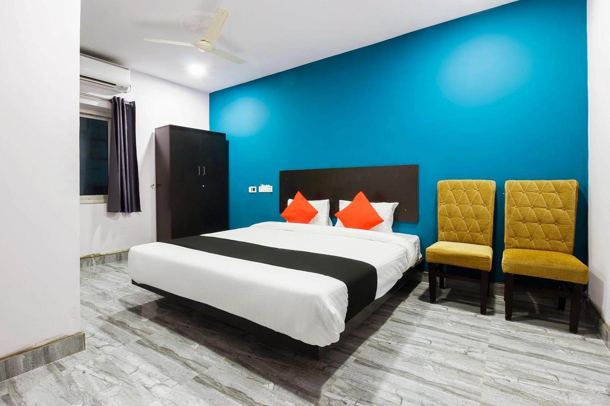 Capital O Che Sigma Hotel Sururnagar Exterior photo