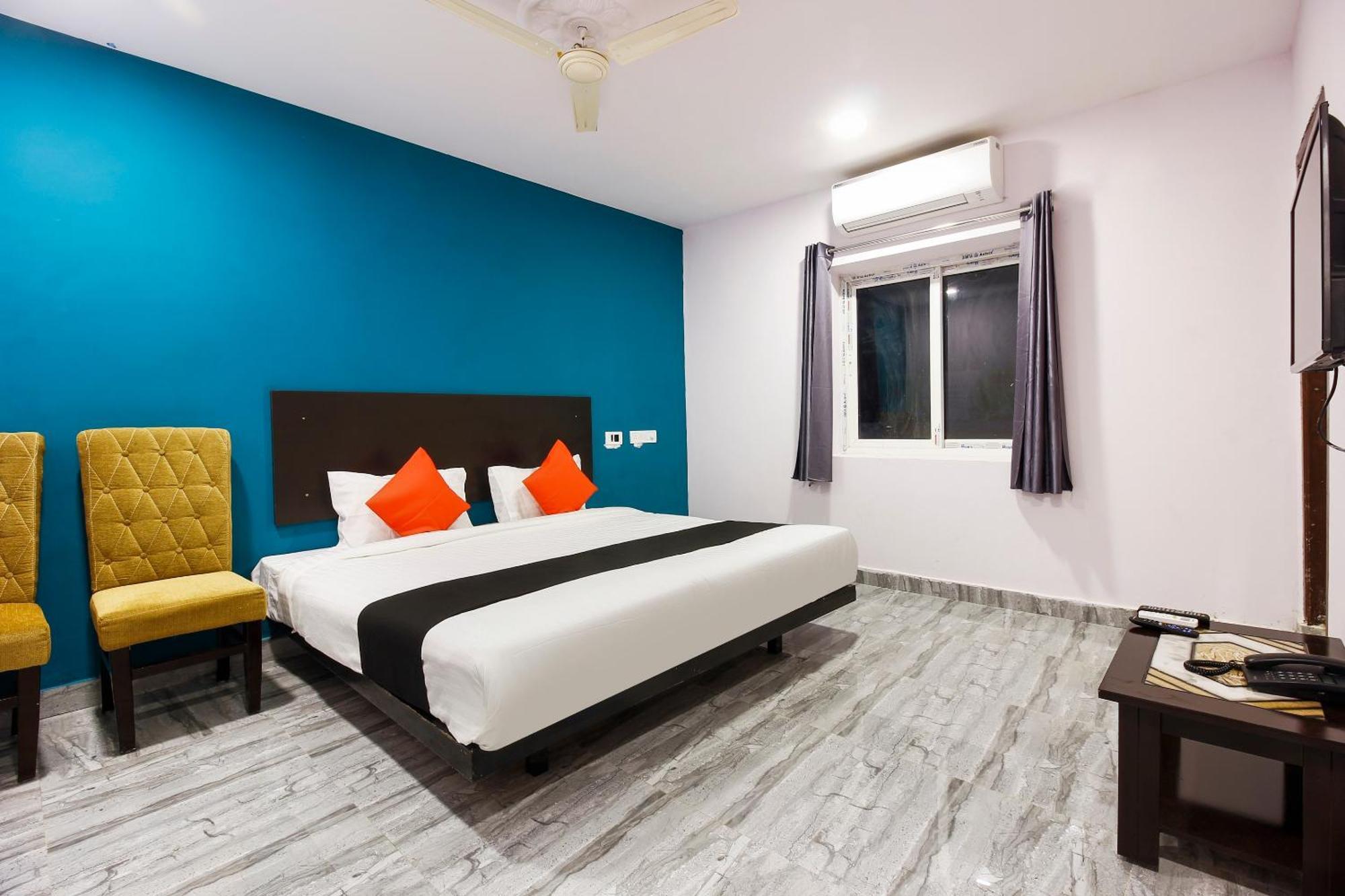 Capital O Che Sigma Hotel Sururnagar Exterior photo